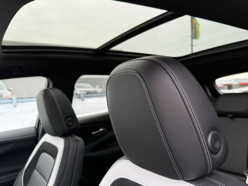 Used 2024 Chevrolet Blazer EV LT image 38