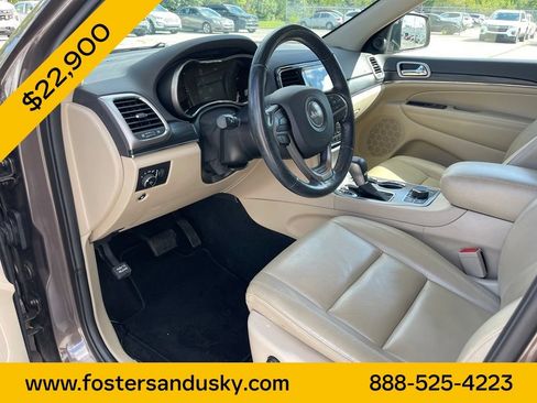 Used 2020 Jeep Grand Cherokee Limited AWD/4WD image 12