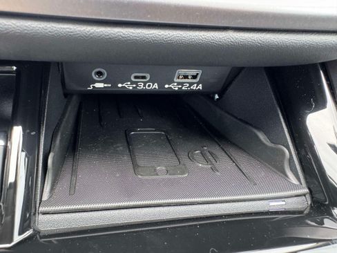 Used 2025 Subaru Legacy Premium AWD/4WD image 30