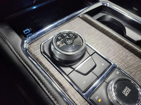 Used 2018 Ford Expedition Max Limited w/ Equipment Group 301A image 35