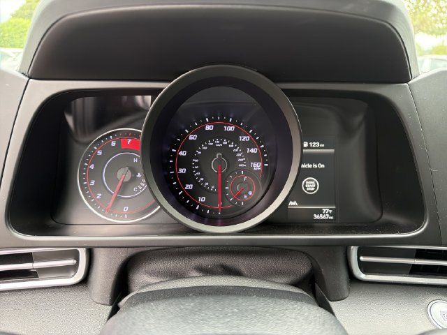 Certified 2023 Hyundai Elantra SEL FWD image 29