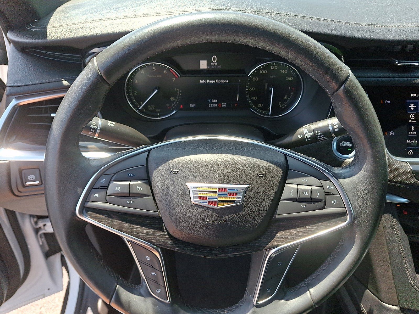 Certified 2022 Cadillac XT5 Premium Luxury AWD/4WD image 14