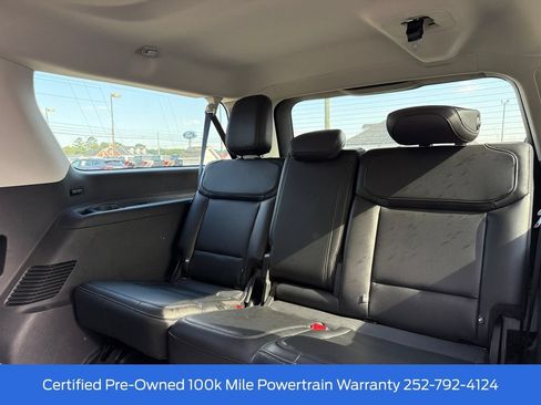 Certified 2025 Ford Expedition Max Platinum w/ Driver's Package AWD/4WD image 22