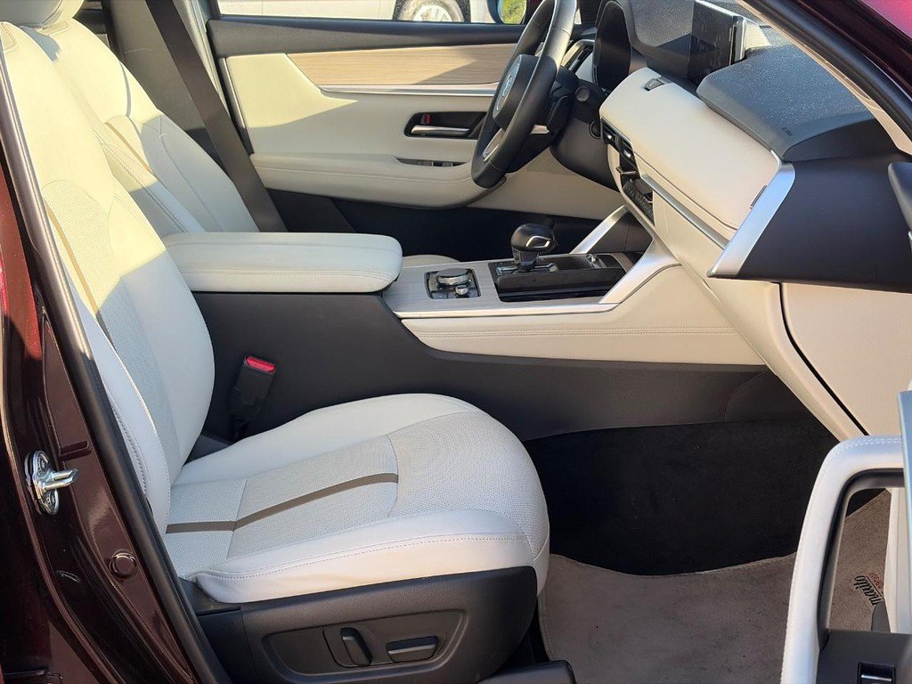 Certified 2025 MAZDA CX-90 3.3 Turbo S w/ Premium Package AWD/4WD image 19