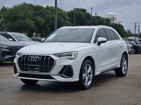 Certified 2023 Audi Q3 2.0T Premium Plus w/ Premium Plus Package AWD/4WD image 6