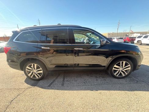 Used 2018 Honda Pilot Elite image 5