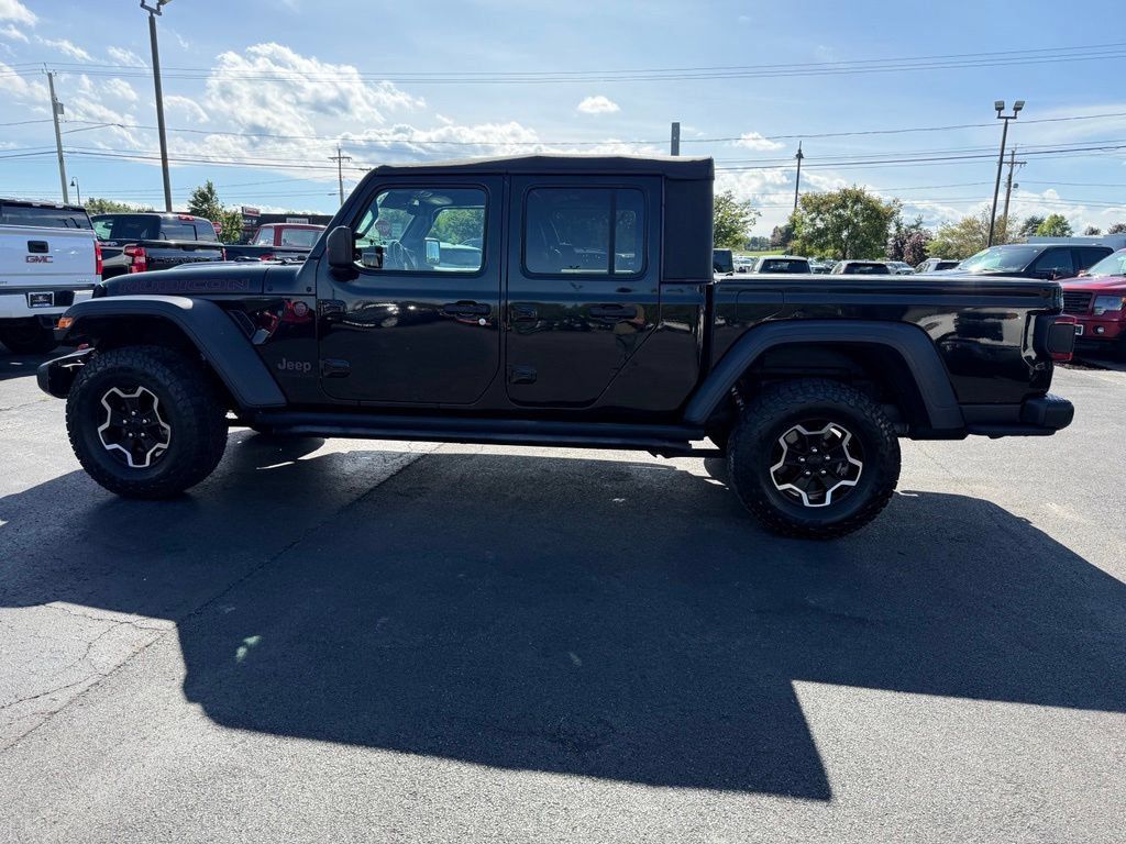 Used 2021 Jeep Gladiator Rubicon AWD/4WD image 8