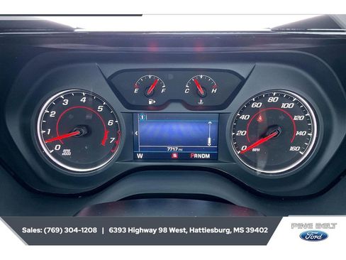 Used 2023 Chevrolet Camaro LT RWD image 14