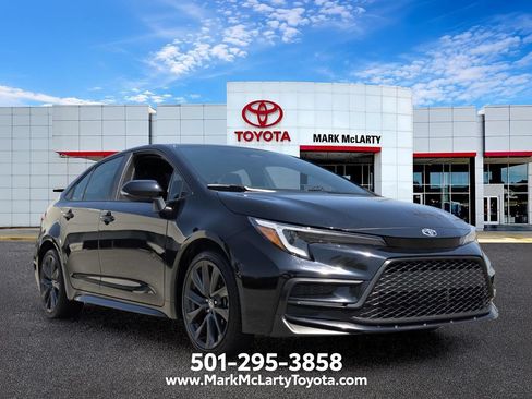 Used 2025 Toyota Corolla SE FWD image 7