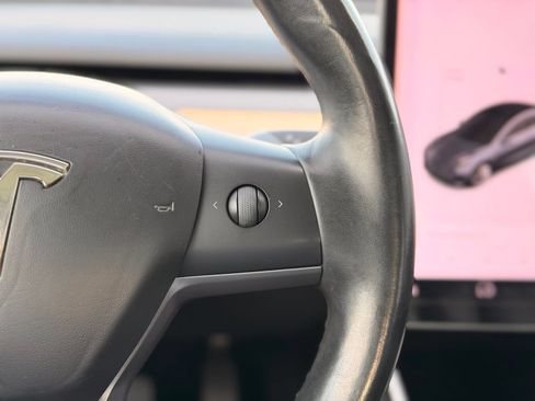 Used 2018 Tesla Model 3 Mid Range RWD image 29