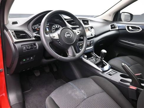 Used 2017 Nissan Sentra SR Turbo image 19