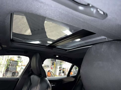 Used 2023 Volvo S60 B5 Plus w/ Climate Package FWD image 21