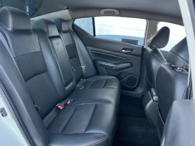 Used 2020 Nissan Altima 2.5 SR FWD image 26