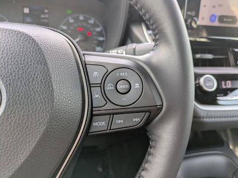Used 2025 Toyota Corolla SE FWD image 23