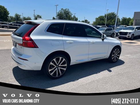 Certified 2023 Volvo XC60 B5 Ultimate w/ Climate Package FWD image 5