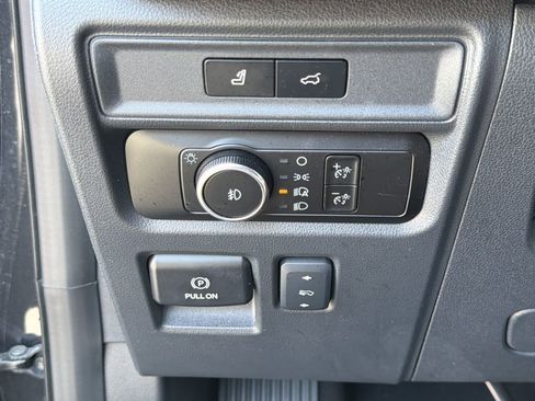 Used 2024 Ford Expedition Max Limited AWD/4WD image 8