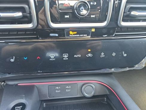 New 2026 Nissan Sentra SV image 4