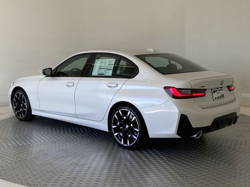 Used 2025 BMW 330i xDrive Sedan w/ M Sport Package image 3