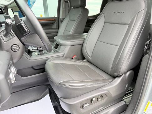 Used 2023 GMC Sierra 1500 Denali w/ Technology Package image 12