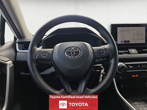 Certified 2023 Toyota RAV4 LE AWD/4WD image 14