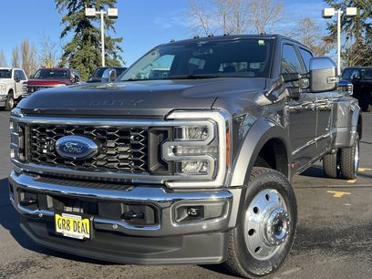 New 2026 Ford F450 Lariat w/ Lariat Premium Package