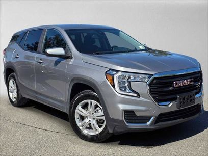 Used 2024 GMC Terrain SLE