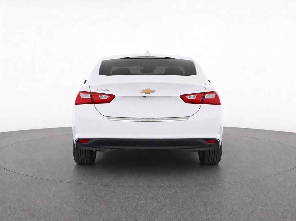 Used 2023 Chevrolet Malibu LT FWD image 7