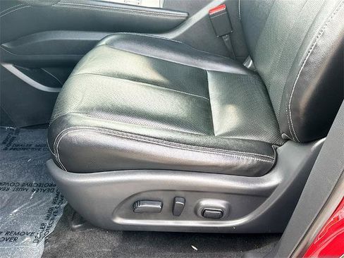 Used 2020 Nissan Murano SL w/ Moonroof Package image 17