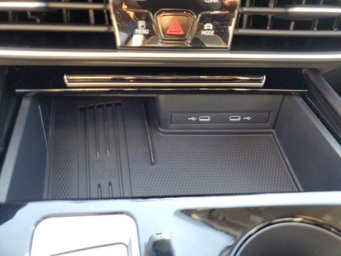 New 2026 Volkswagen Atlas Peak Edition AWD/4WD image 21