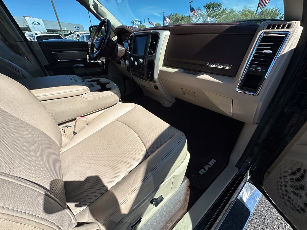 Used 2016 RAM 1500 Laramie w/ Cold Weather Group AWD/4WD image 23