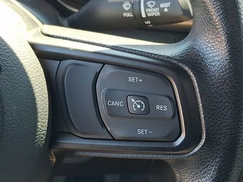 Used 2022 Jeep Wrangler Sport AWD/4WD image 23