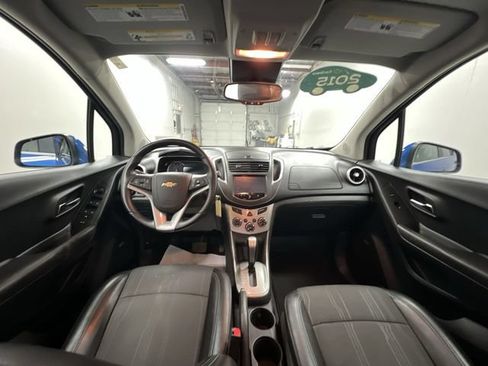 Certified 2015 Chevrolet Trax LT w/ LT Sun and Sound Package AWD/4WD image 20