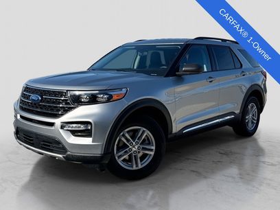 Used 2024 Ford Explorer XLT w/ Equipment Group 202A
