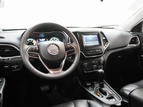 Used 2021 Jeep Cherokee Latitude Lux image 18