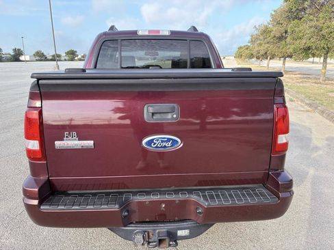 Used 2007 Ford Explorer Sport Trac Limited RWD image 16