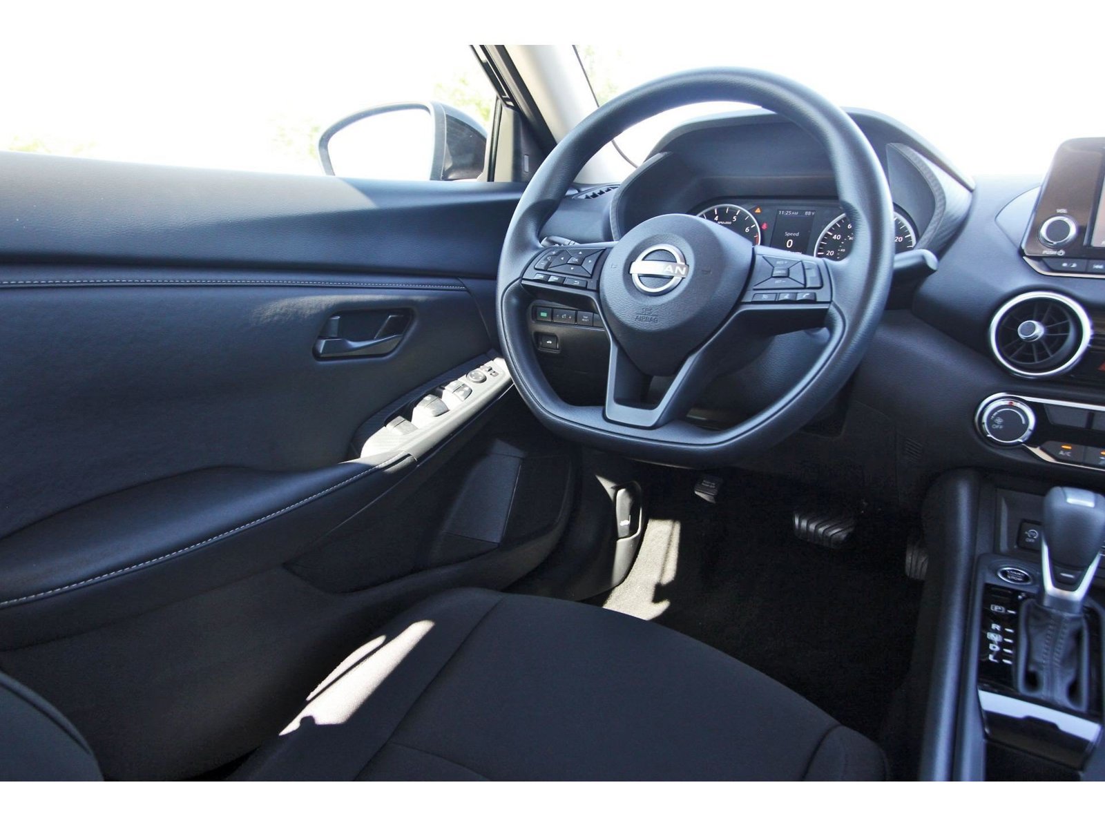 Certified 2025 Nissan Sentra S FWD image 12