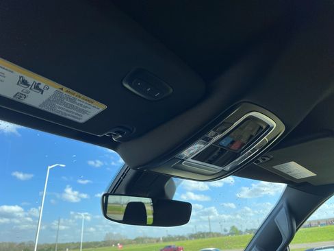 Certified 2025 RAM 1500 Big Horn image 21