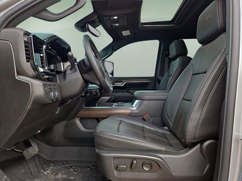 Used 2024 Chevrolet Silverado 2500 High Country w/ High Country Premium Package image 24