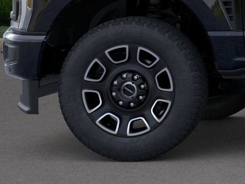 New 2026 Ford F250 Platinum AWD/4WD image 19