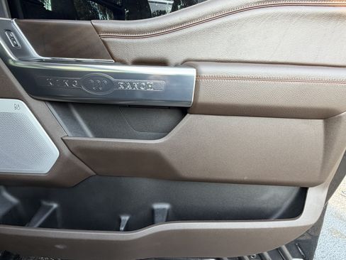Used 2025 Ford F350 King Ranch w/ FX4 Off-Road Package AWD/4WD image 44