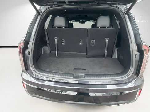 Used 2025 Kia Telluride EX X-Line AWD/4WD image 12