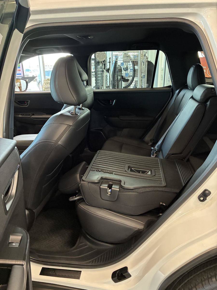 New 2026 Subaru Outback Limited AWD/4WD image 15