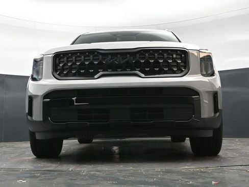 Used 2025 Kia Telluride EX X-Line AWD/4WD image 34