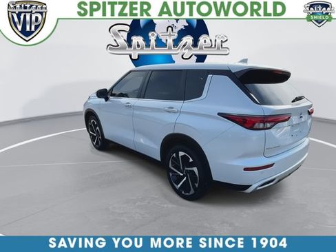 Used 2023 Mitsubishi Outlander SE AWD/4WD image 7