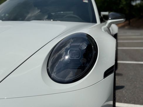Used 2022 Porsche 911 GT3 RWD image 20