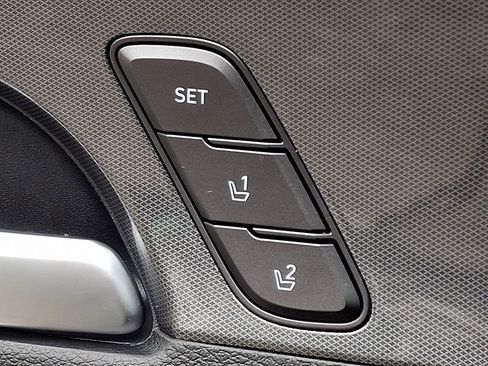 Used 2021 Hyundai Santa Fe Calligraphy w/ Cargo Package image 26