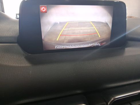 Used 2018 MAZDA CX-5 Sport AWD/4WD image 25