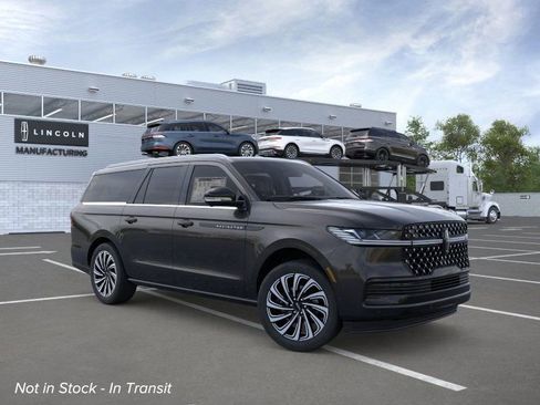 New 2026 Lincoln Navigator L Black Label image 7