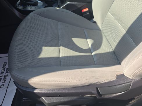 Used 2018 Hyundai Santa Fe Sport FWD image 27