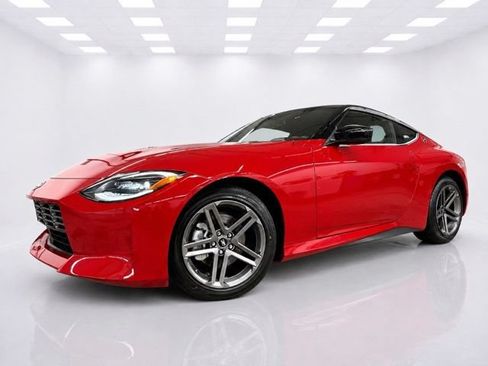 Used 2026 Nissan Z Sport w/ Floor Mat Package RWD image 5